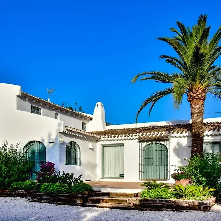 Holiday home Holiday Bisserot By Interhome *