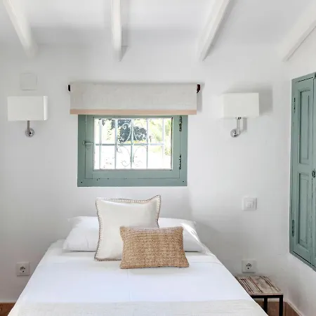 Holiday home Holiday Bisserot By Interhome *