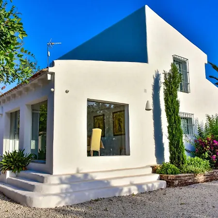 Holiday home Holiday Bisserot By Interhome *