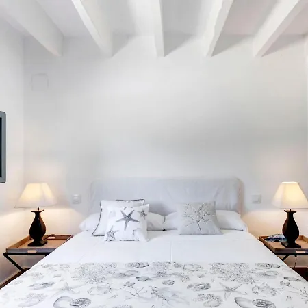 Holiday Bisserot By Interhome